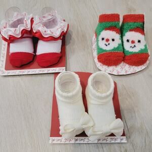 New Set Of 3 Stepping Stones Holidays Christmas Baby Socks Size 0-6M